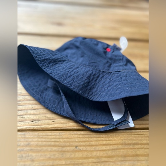 Old Navy Extra Small Dark Blue Toddler’s Bucket Hat - Picture 4 of 5